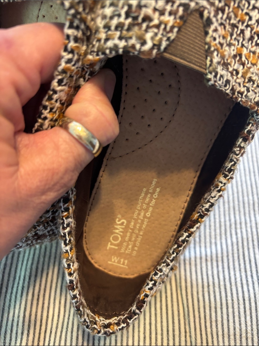 TOMS Slip-On Flats in Tan and Multicolor Tweed - Picture 5 of 7